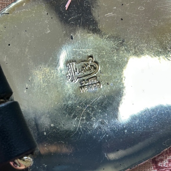 Justin Men's Western Leather Belt with Ornate "R" Buckle, Size 40 - Picture 3 of 5